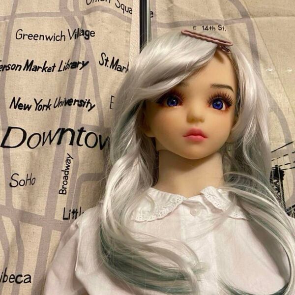 小顔の ドールヘッド シルバー×グリーンヘア 等身大 取付M16ボルト穴タイプ