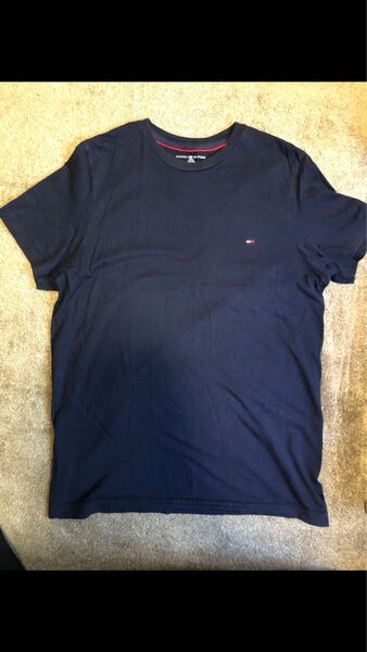 【美品】TOMMY HILFIGER トミーヒルフィガー ワンポイント Tシャツ 170 メンズM レディースL ネイビー 紺