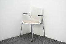 【送料無料】【中古】【美品】ノール(Knoll) マルチジェネレーション ミーティングチェア スタッキングタイプ 肘付 ベージュ_画像1