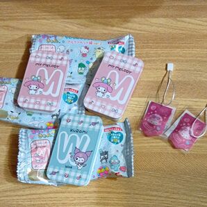 クロミ&マイメロディ&ピアノちゃん未使用イニシャルスライド缶ケース&ノベルティ含む5点セット①アルファベット編