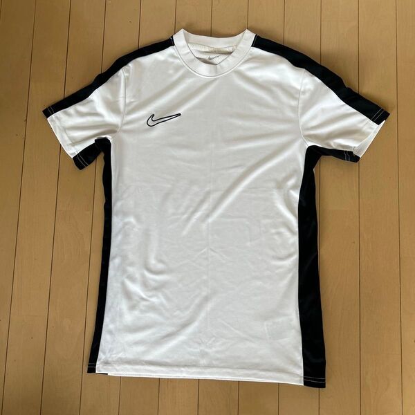 NIKE ナイキ Tシャツ 半袖 トレーニングウェア ホワイト ブラック