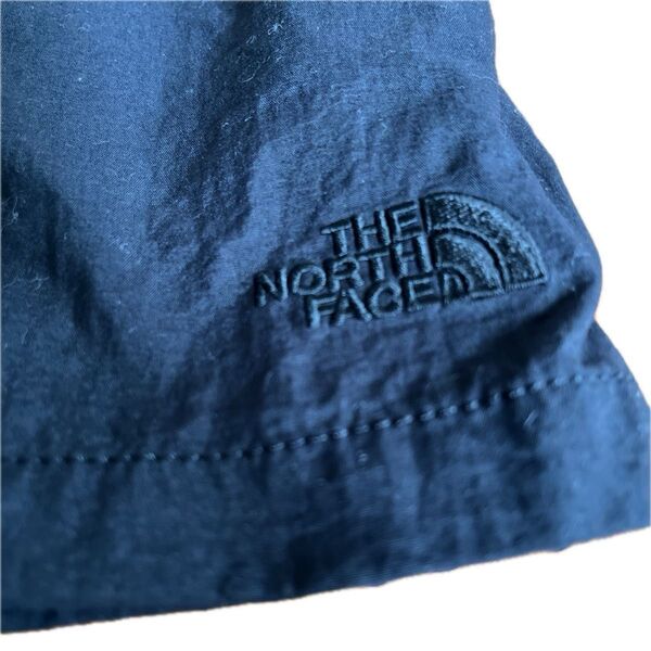 美品 THE NORTH FACE ナイロンショートパンツ ブラック レディース Lサイズ