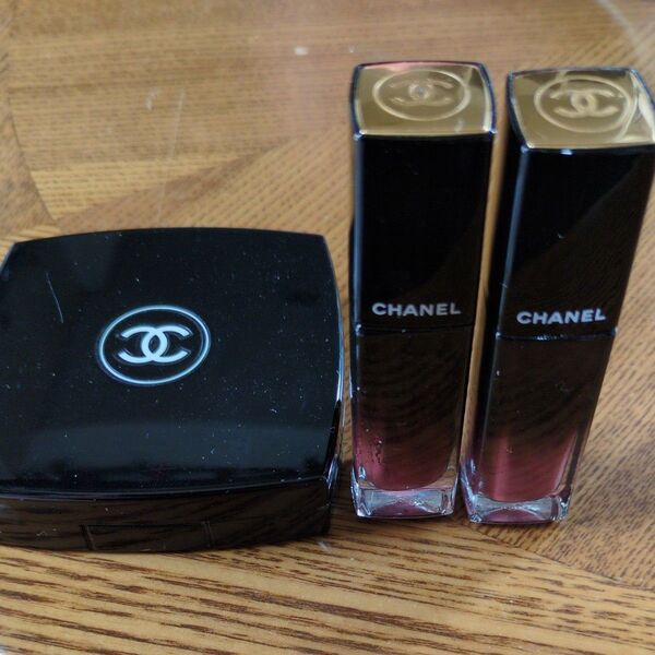 シャネル CHANEL フェイスパウダー リップカラー64