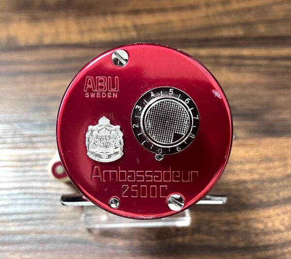 アンバサダー2500C ノスタルジア レッド ABU Ambassadeur 2500c