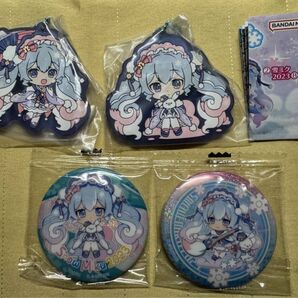 雪ミク 2023 あそーと ラバーマスコット2個 缶バッジ2個 セット