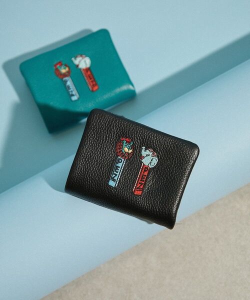 【PEZ(ペッツ)× ear】コラボ 本革 コンパクト 刺しゅう折り財布