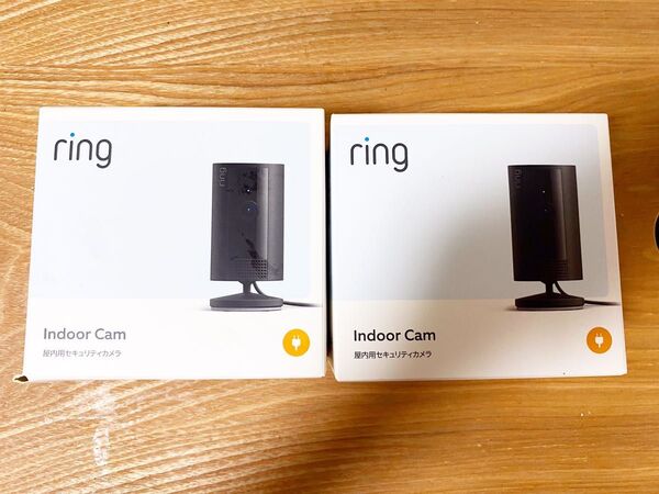 2台セットで出品!! Ring Indoor Cam 第2世代 軽量小型の屋内用セキュリティカメラ