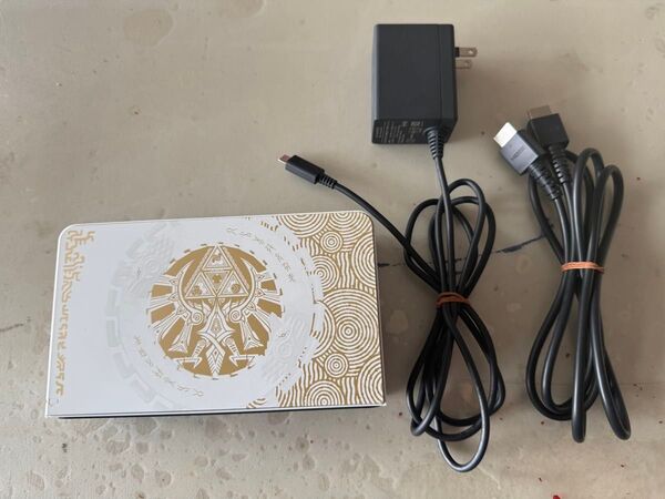 ゼルダの伝説 ティアーズ オブ ザ キングダムNintendo Switch ドックセット 任天堂 純正品 外箱なし おまけ有り