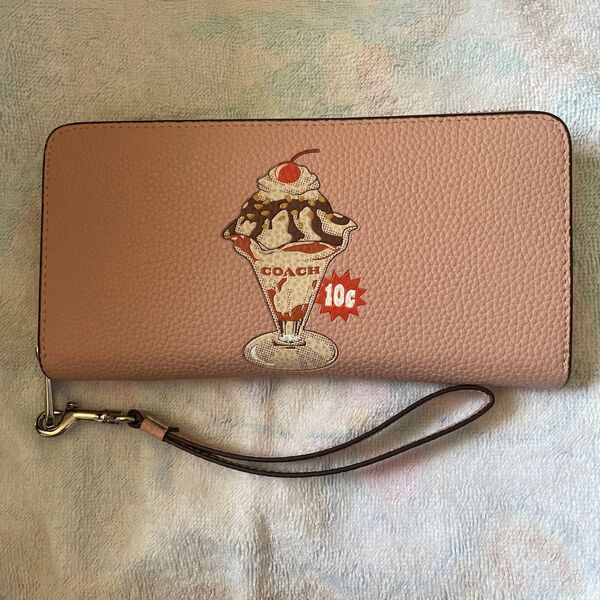 COACH 長財布 ピンク アイスクリーム 美品