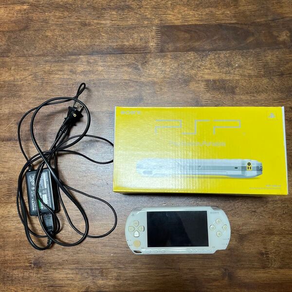 PSP1000 ジャンク 充電器 箱