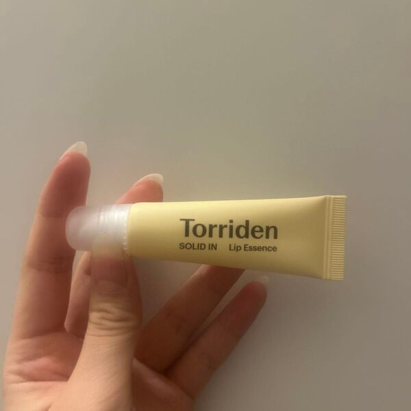 トリデン Torriden ソリッドイン リップエッセンス 11ml