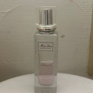 miss Dior ミスディオール 香水 ローラーパール