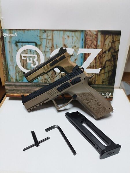 CZ P-09 バルブレンチ付 ハンドガン タンカラー CO2ガスブローバック ガスガン Carbon8