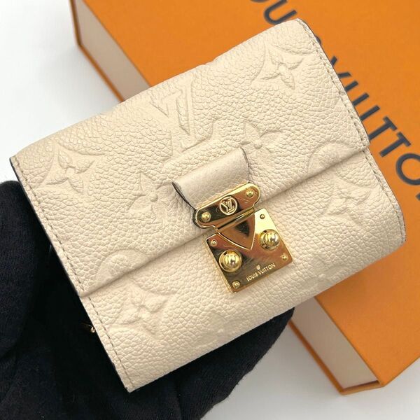 LOUIS VUITTON ルイヴィトン ポルトフォイユ メティスコンパクト RFID ホワイト系 レディース 二つ折り財布