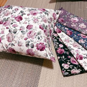 薔薇柄ロココ調 座布団カバー55×59cm銘仙判クラシカルガーデン:ホワイト1枚