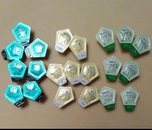 FANCL ファンケル ディープクリア 洗顔パウダー・クリアネスVCa・CVa3種類 使い比べFANCLの洗顔パウダー