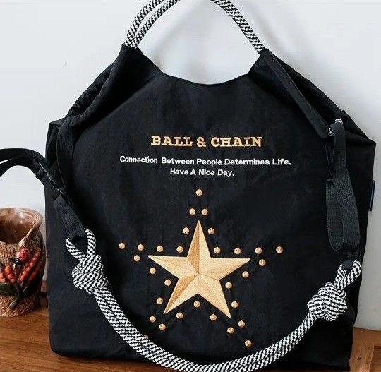 刺繍バッグ 星柄 トートバッグ エコバッグ ショッピングバッグ ショルダーストラップ付き Mサイズ ブラック&ゴールド スター