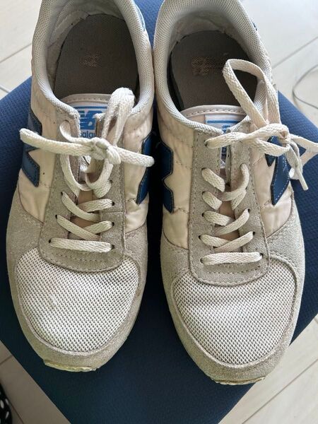 New Balance 410 ベージュ スニーカー 23.5cm