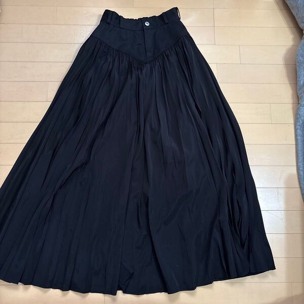 プリーツスカート 黒 ロングスカート フレア