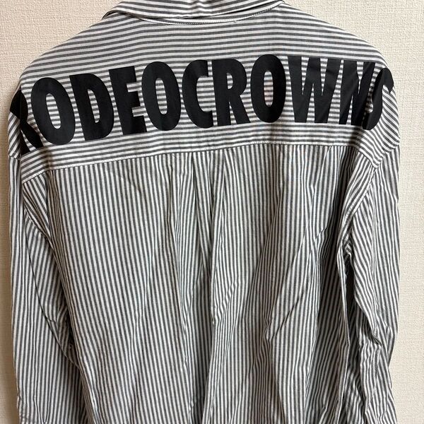 RODEO CROWNS シャツ バックロゴ