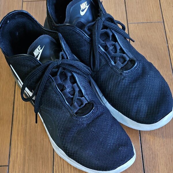 NIKE AIR スニーカー ブラック28.5