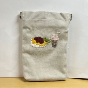 バネ口ポーチ 小さいサイズ ハンドメイド 手刺繍