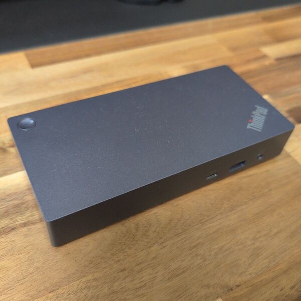 Lenovo ThinkPad Universal USB-C Dock v2