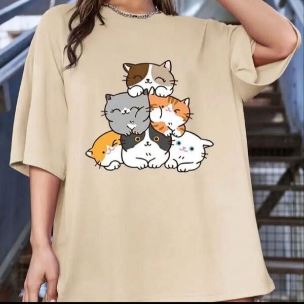 【新品・訳あり】 猫柄 半袖Tシャツ 夏服 ベージュ Lサイズ