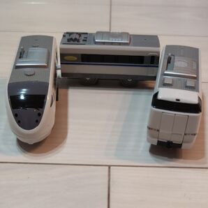 プラレール サンダーバード 連結仕様