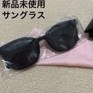 新品未使用 サングラス レディース ブラック 小物 夏物 アクセ アクセサリー ファッション小物 ファッション ケース付き グラス