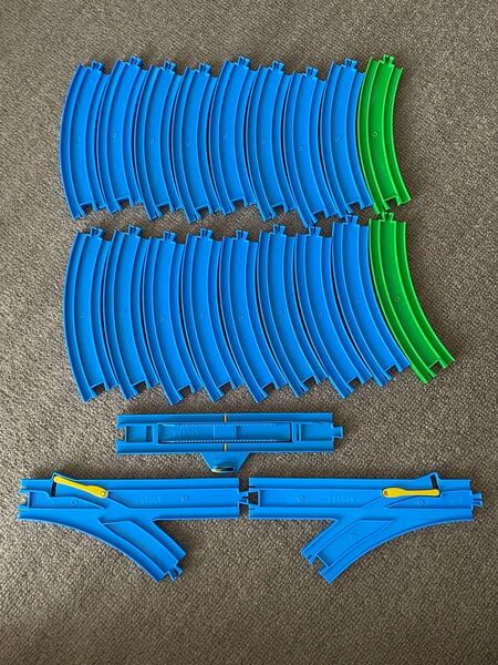 プラレール ターンアウトレール2本 ストップレール1本 曲線レール16本 TOMY