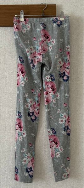 ギャップGAP ピンク花柄グレー ストレッチパンツ