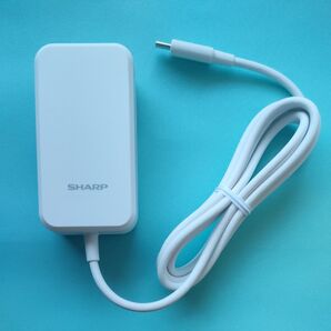 【新品・未使用】シャープ ACアダプター SH-AC05 Type-C 充電器