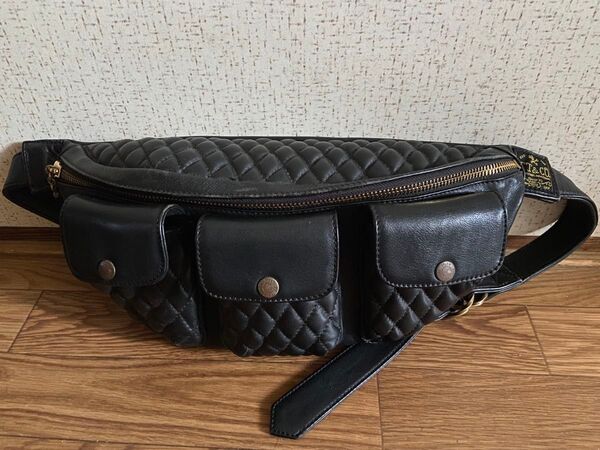TT&CO ウエストバッグ レザー キルティング ブラック
