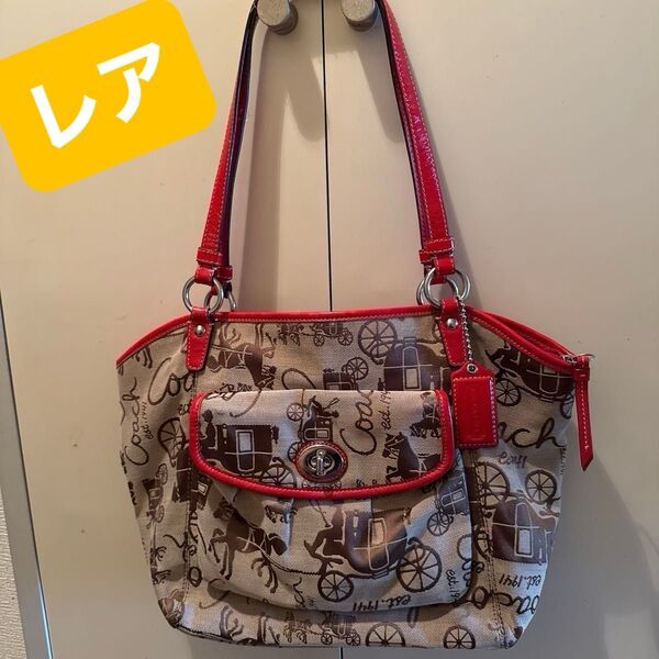 コーチ バッグ 馬車柄 赤 COACH トートバッグ キャンバス 肩掛け可能 ファスナー閉じできます レア キャンバス 肩掛け