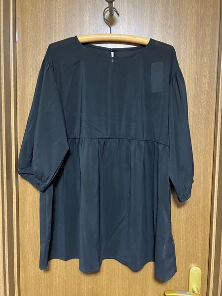 新品未使用★七分袖ブラウスカットソーチュニック4L/黒★大きいサイズ