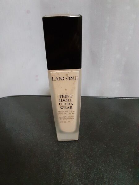 ランコム タンイドル ウルトラ ウェア リキッド O-01 30ml ファンデーション