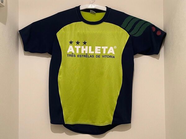 アスレタ 半袖 Tシャツ(Lサイズ)サッカートレーニングウェア ATHLETA プラクティスシャツ 紺色×黄緑色