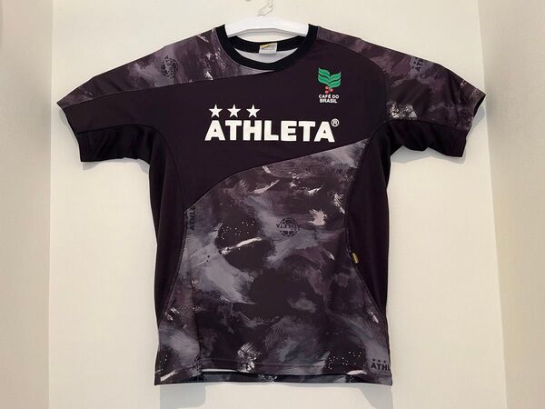 アスレタ 半袖 Tシャツ(Lサイズ)ATHLETA サッカートレーニングウェア 黒色 ブラック プラクティスシャツ