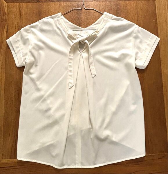 TRUNKMALE バックリボン タック入り 半袖シャツ トップス ブラウス