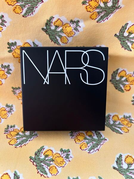 NARS ナチュラルラディアント ロングウェア クッションファンデーション 5878