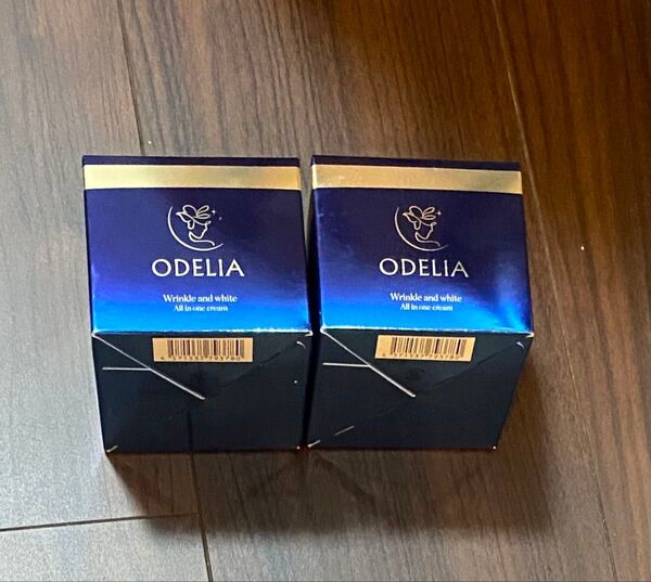 ODELIA オディリア リンクル&ホワイト オールインワンクリーム