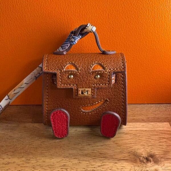 新品*BAG ミニバッグチャーム ミニチュアチャーム イヤホンケース ドールバッグキャラメル