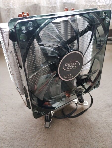 【送料無料】DEEPCOOL サイドフロー型CPUクーラー プッシュピン式 LGA115X・LGA1200等対応 PCパーツ