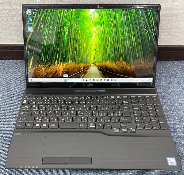 富士通 Lifebook AH77/D3 i7-9750H/RAM:16GB/SSD:512GB+32GB/HDD:1TB
