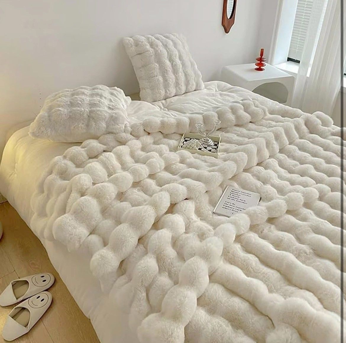 YUMI KATSURA 　掛毛布　敷毛布　ウールタッチジャガード織　シングル YUMI KATSURA 掛毛布 敷毛布 ウールタッチジャガード織 シングル