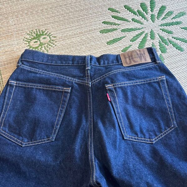 UCW デニムパンツ インディゴブルー