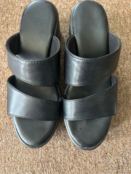 黒のウェッジソールサンダル Lサイズ