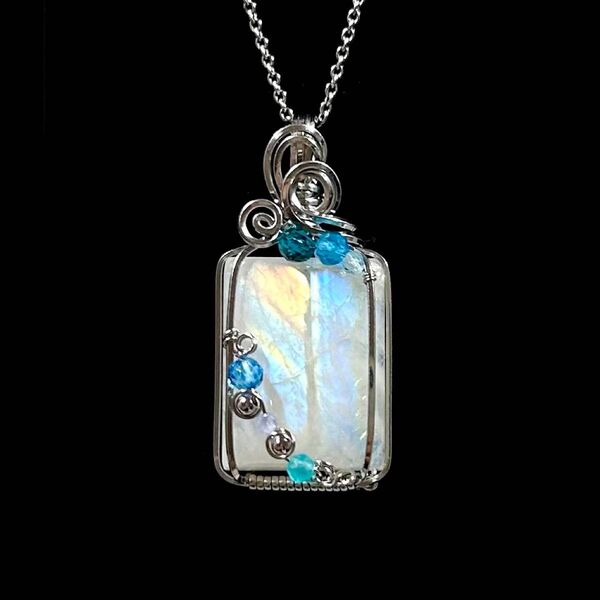 天然石 レインボームーンストーン☆ワイヤーラップ アレンジ ジュエリーネックレストップ ハンドメイド