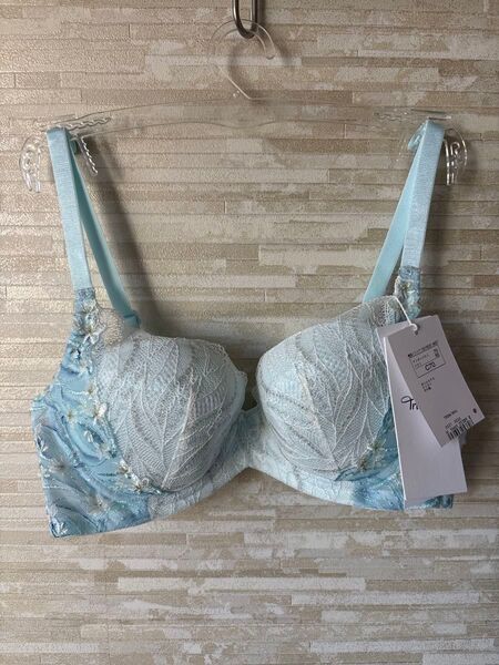 C70」トリンプ 天使のブラ スリムライン 極上ライト594 ブラジャー